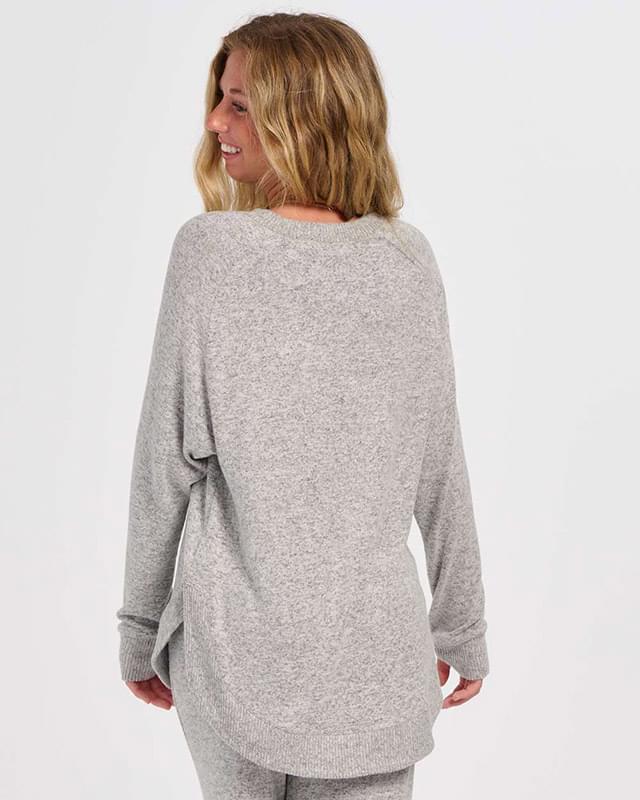 Women's Cuddle Oversize Crew Pullover Women's Cuddle Oversize Crew Pullover