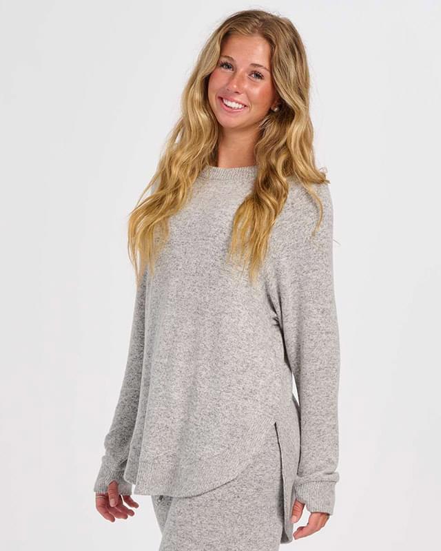 Women's Cuddle Oversize Crew Pullover Women's Cuddle Oversize Crew Pullover