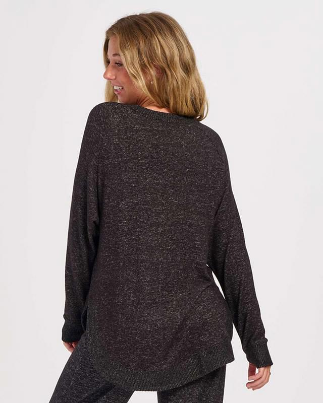 Women's Cuddle Oversize Crew Pullover Women's Cuddle Oversize Crew Pullover