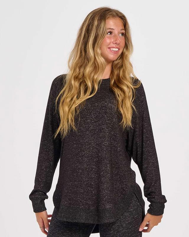 Women's Cuddle Oversize Crew Pullover Women's Cuddle Oversize Crew Pullover