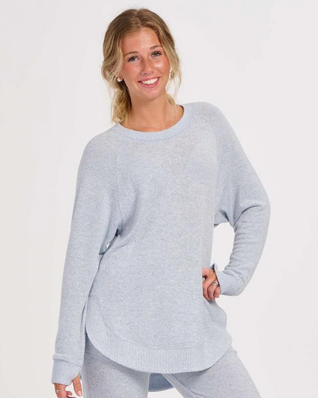 Women's Cuddle Oversize Crew Pullover Women's Cuddle Oversize Crew Pullover