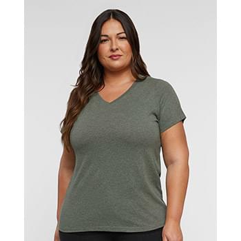 Curvy Collection Women's Fine Jersey V-Neck Tee